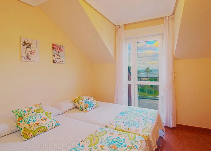 Acacios En La Concha Apartment Suances